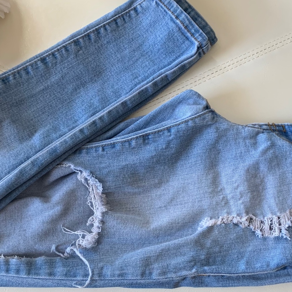 Skinny Distressed Jeans